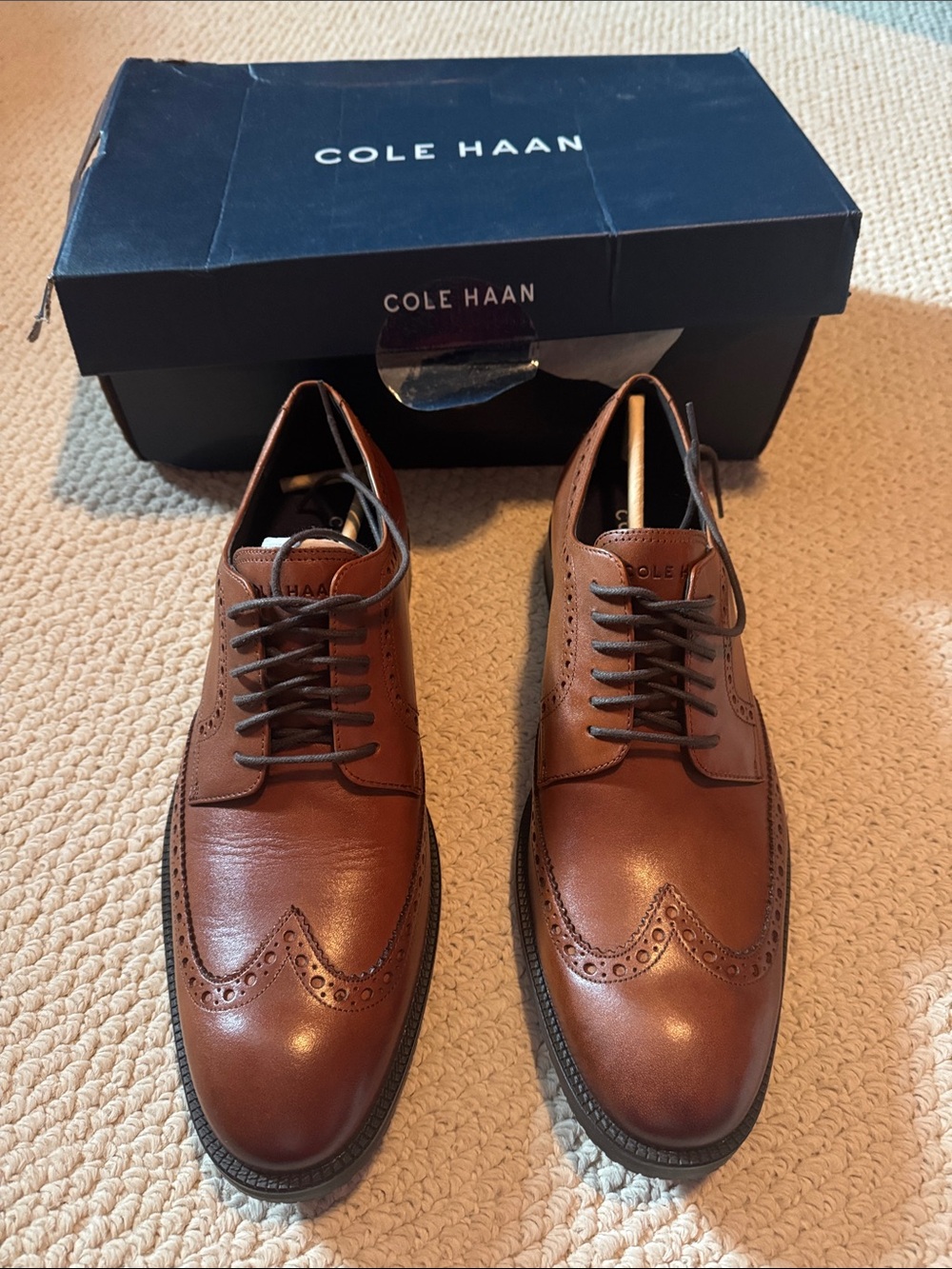 Cole Haan Tan Leather Wingtip Derby Oxfords — sz 10.5